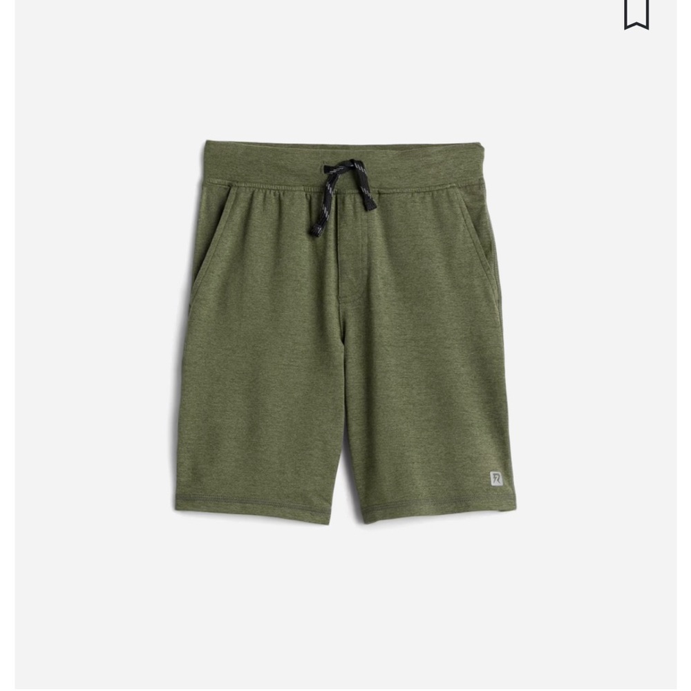 Runway, stretch sport short, olive color, size boys 12